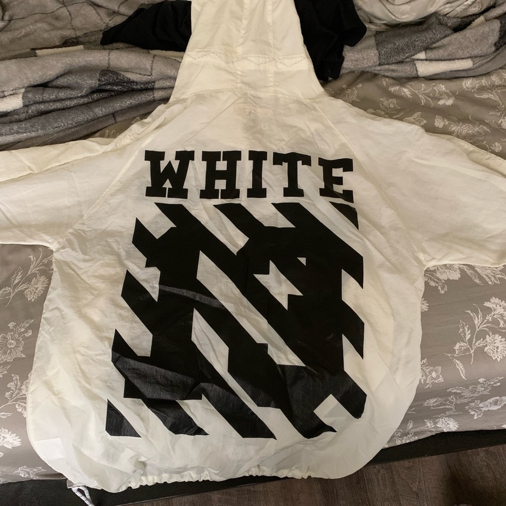Off-white jacket (Limited)